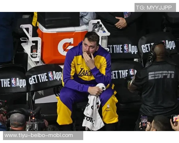 前高管分析交易东契奇的可行性佩林卡在詹眉组合下为何仅获一冠