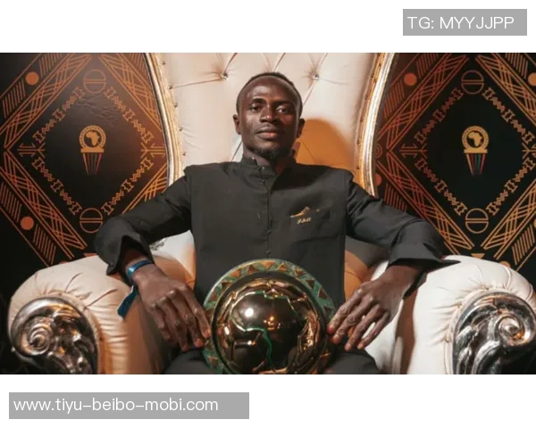 马内回忆母亲反对足球生涯的艰辛与勇气16岁时借钱逃离村庄追梦 马内回忆母亲反对足球生涯的艰辛与勇气16岁时借钱逃离村庄追梦